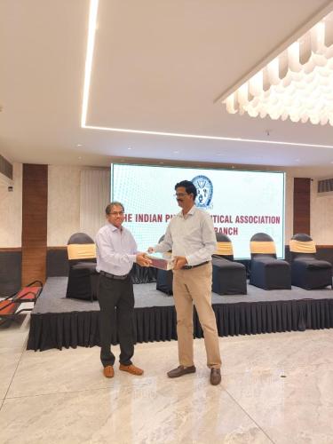 Greeting Panelist Mr Ganadhish Kamat