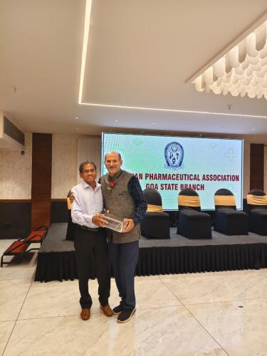 Greeting Panelist Mr. Nilesh Amonkar